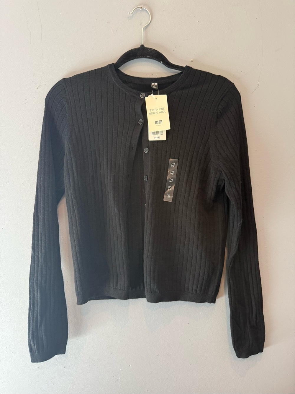 Black Merino Ribbed Short Cardigan
Uniqlo NWT